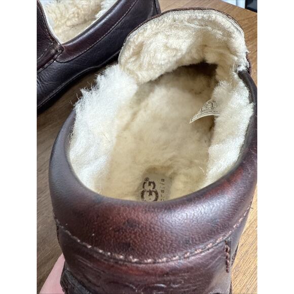 UGG Ascot Slippers Brown Leather Men's Size 9 Slip On Moc Toe Driving Heel GUC - Picture 10 of 14